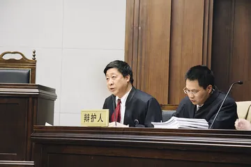 杨彦明和他划上的两个句号