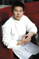 茉莉：茉莉花炒小河虾