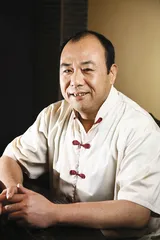 毋米粥：粥底火锅
