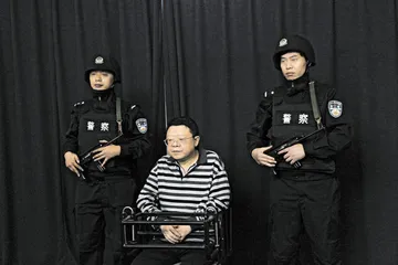 一个“黑社会典型”的重庆发家史8