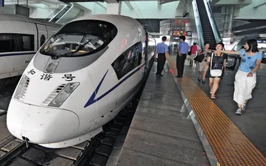 约翰•奈斯比特：“纵向民主”是中国稳定的关键1