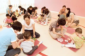 只多一点点:两个幼教机构，一个崭新阶层2