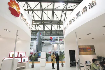 润滑机会与10微米油膜上的品牌效应