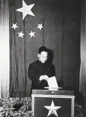 谷牧：中国开放的操盘者1