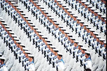1999后军事发展加速度 2009阅兵猜想