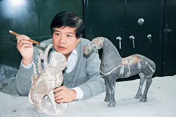 传统文物修复，还守得住手艺吗？