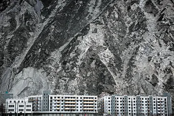抢修彻底关大桥纪实4