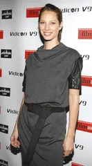 女魔头穿香奈儿5