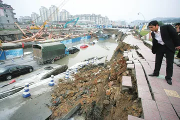 杭州地铁湘湖站的微观地理