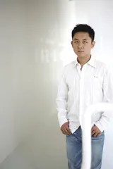 “80后”艺术青年的青春市场2