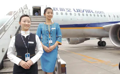 鹰联困局：民营航空的“冬天”2