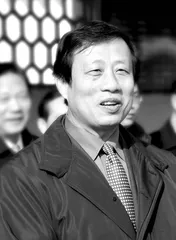 姜人杰亿元贿案调查