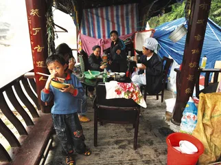 都江堰—青城山—虹口:生活在继续1