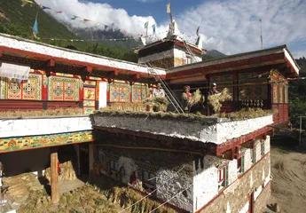 灾后震区踏访之一——四川甘孜丹巴县和甲居藏寨1