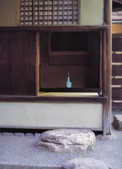 官窑粉青釉纸槌瓶2