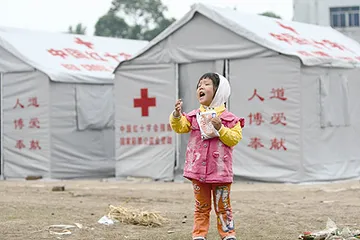 救灾帐篷大调运