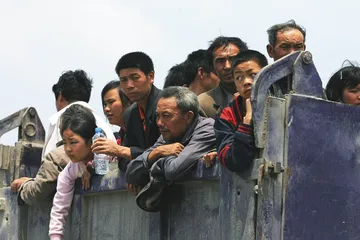 救灾帐篷大调运1