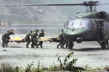空降兵与大飞机