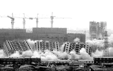 ​“帝湖花园”爆破与郑州土地困局