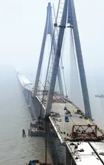 给“乐高”添点暴力