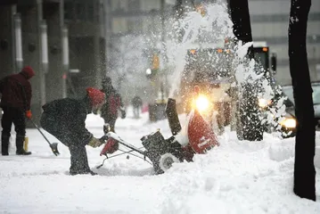 ​中东部地区遭特大暴风雪袭击