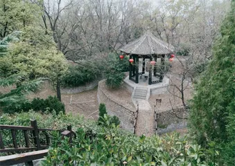 新绛:哥特与唐塔的邂逅8