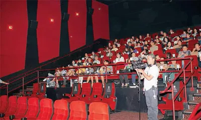 国产电影出海,始终凉凉4