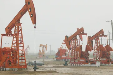 ​静静的油田