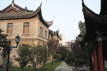 “脑白金”身后的舞台1