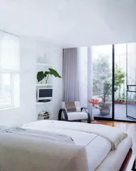 在天台上俯瞰曼哈顿和哈德逊河3