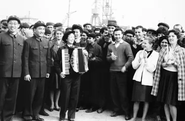 1949年开始的军装演变史  一支军队的形象4