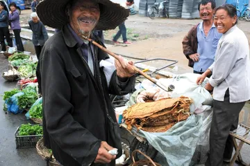长白山火山矿泉的商业化3