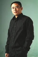 趴在六度理论背影下的兔斯基2