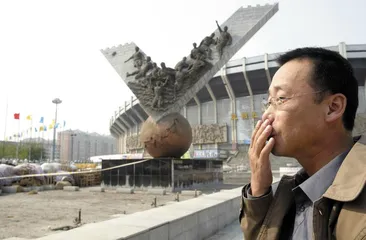 土地置换背景下的五里河体育场1
