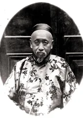 母亲严幼韵与她的世纪人生7