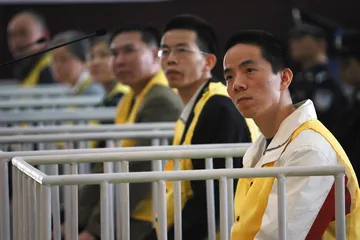 周益明:疯狂的代价0