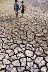 44.5℃高温下的政府应对