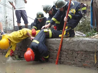 暴雨成灾:脆弱的城市地下