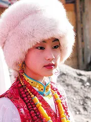 康藏关键词:嘉绒、民居、碉楼和丹巴美女