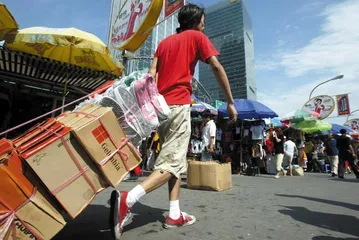 襄阳路聚散:一个上海异类社群的规则