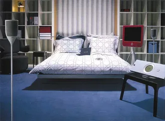 床上的Hometel生活3
