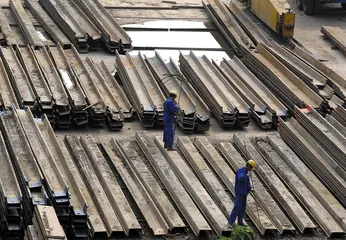 中工国际:冒险家的纸上富贵