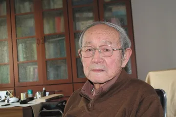 ​毓嶦：我所知道的溥仪1