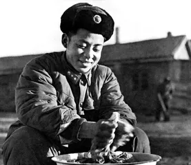 ​雷锋：1940～19624