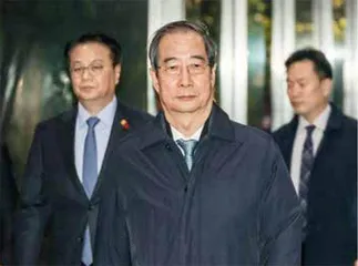“代代总统”,“套娃”困局2