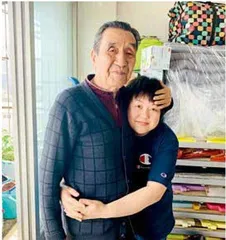 “常妈妈”,给2000患儿一个家1