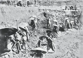 ​滇越铁路：断与连