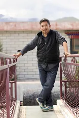 ​拉萨老城，传统与现代之间3