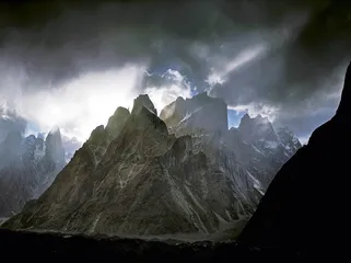陈业伟：追雪山的人4