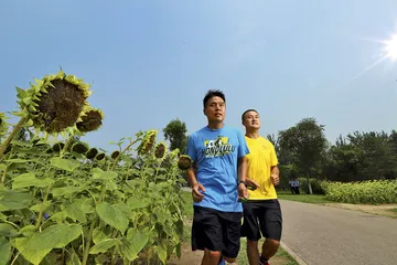 陈盆滨：和你跑完100个马拉松2